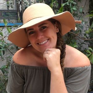 Meet your Posher, Marissa